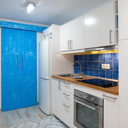 公寓 La Perla 坎德拉里亚